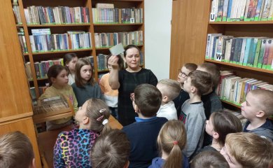 Odwiedziny dzieci z klas II c i II d z Publicznej Szkoły Podstawowej w Myszyńcu