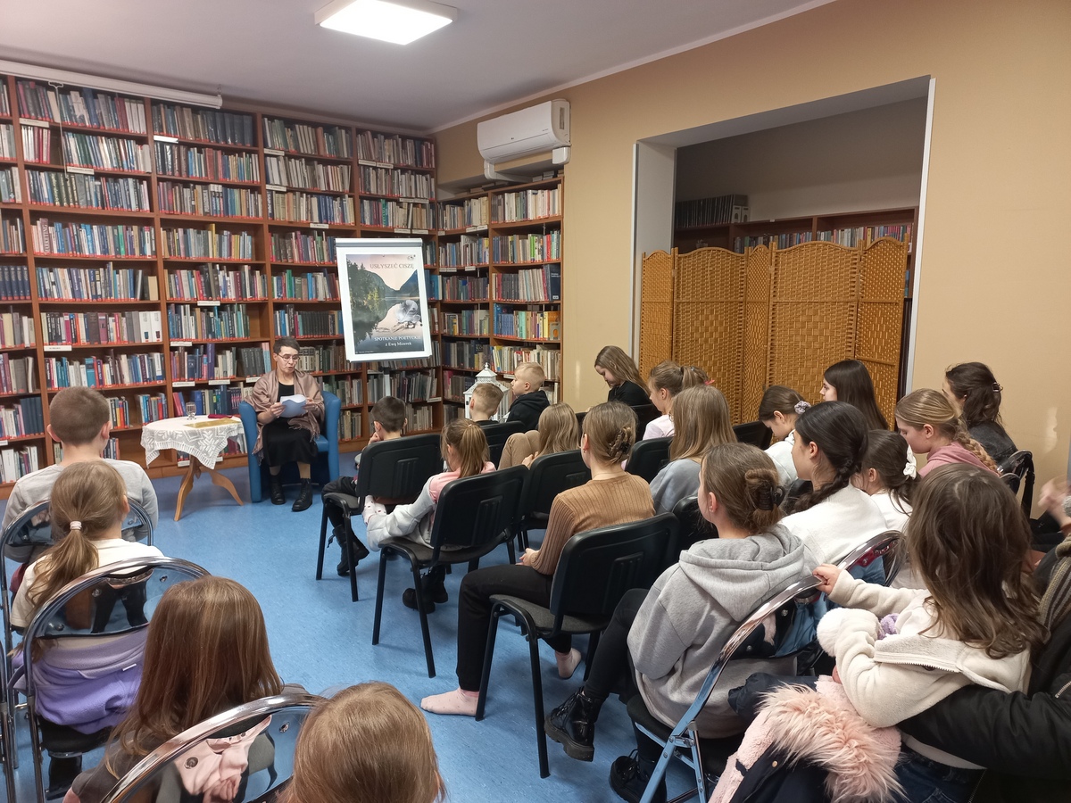 Zdjęcie ze spotkania poetyckiego